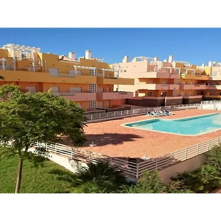 Terracos Vista Mar Royal 카바나스데타비라